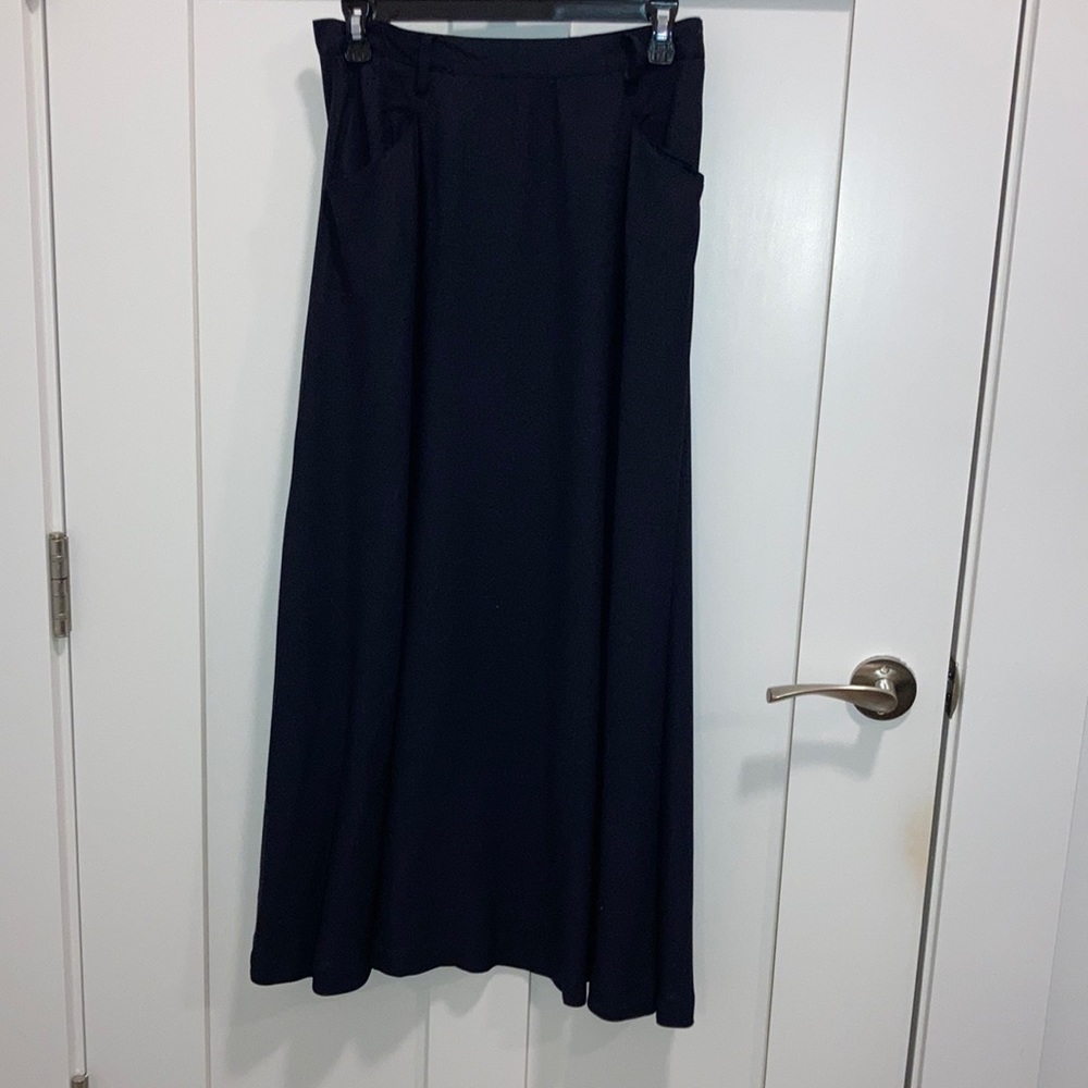 Women’s black skirt.